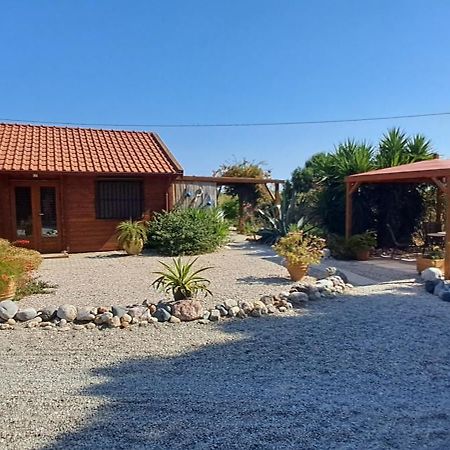 Villa Soroni Luaran gambar